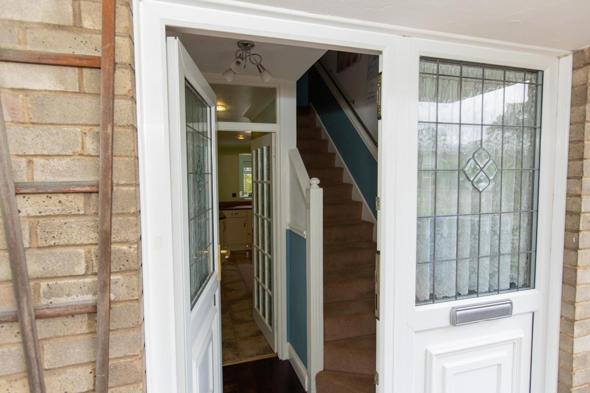 Spacious Relaxing Garden Access. * NWI